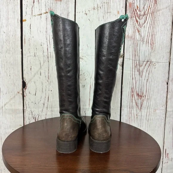 BCBG MAX AZRIA distressed Black leather blue raffia embroidery tall Boots 7 GUC